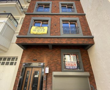 Sultan ve Yeter Hanım Apartmanı