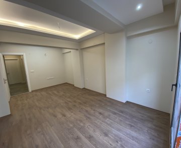 Sultan ve Yeter Hanım Apartmanı